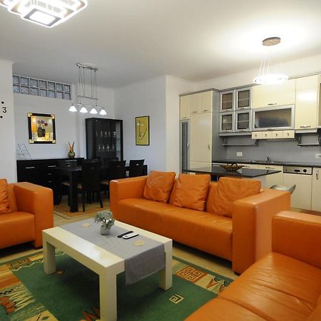 Center Tirana Apartment Kültér fotó